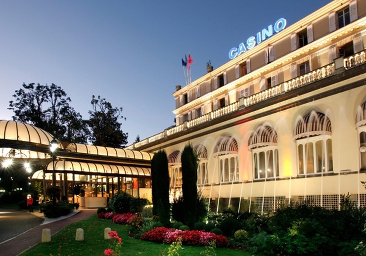 CASINO PARTOUCHE DIVONNE-LES-BAINS & HOTEL Infos and Offers - CasinosAvenue